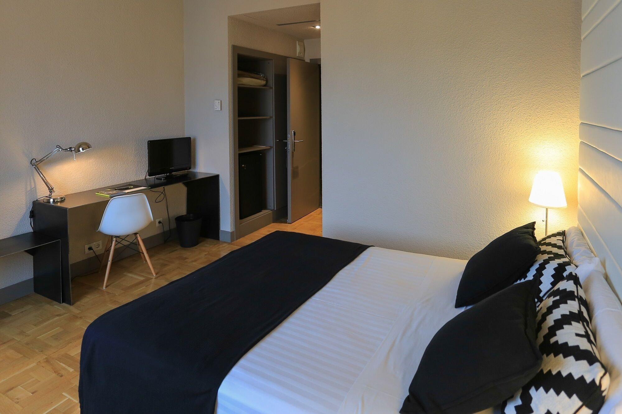 Habitus Hotel Leyre Pamplona Kültér fotó