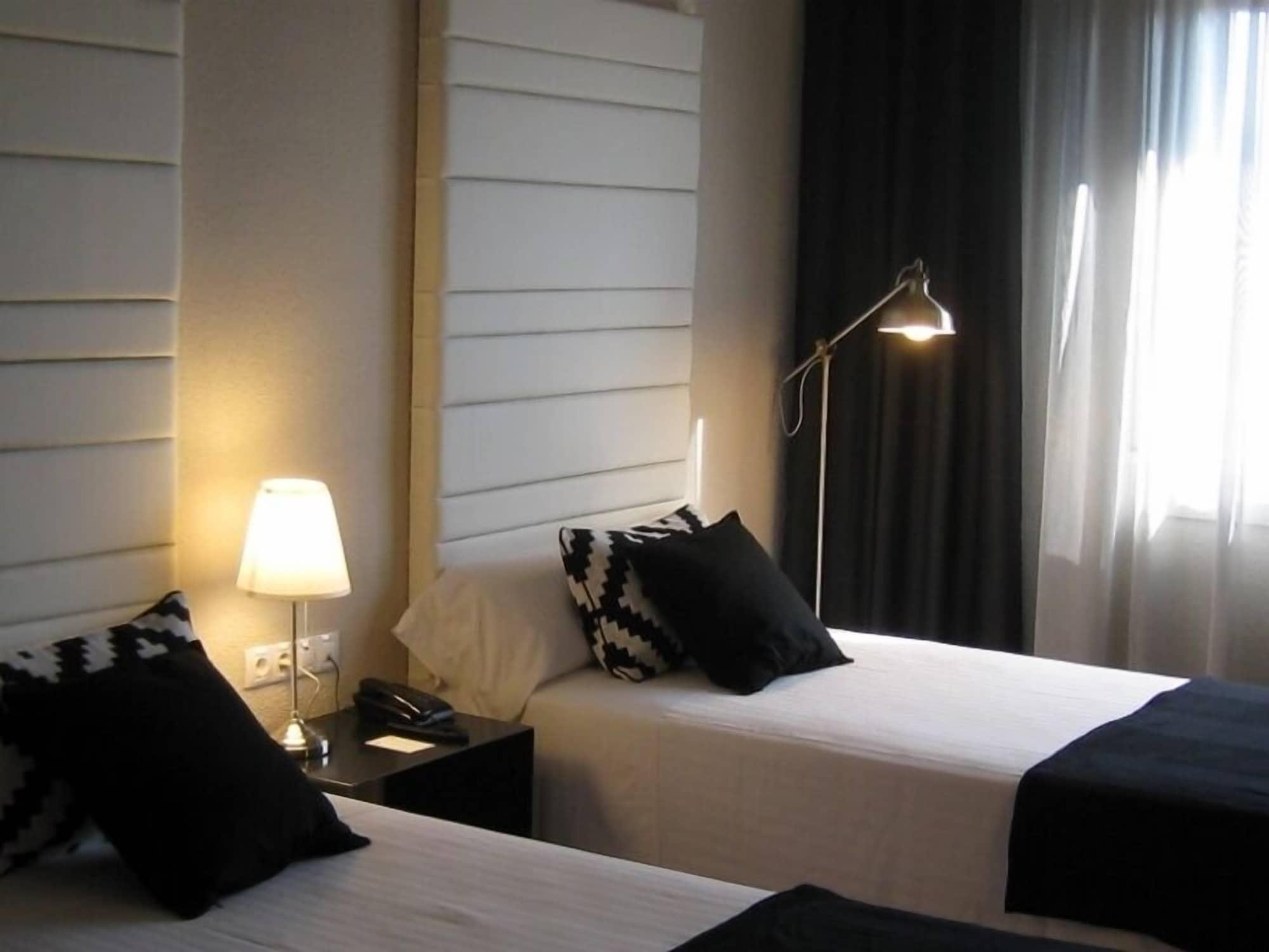 Habitus Hotel Leyre Pamplona Kültér fotó